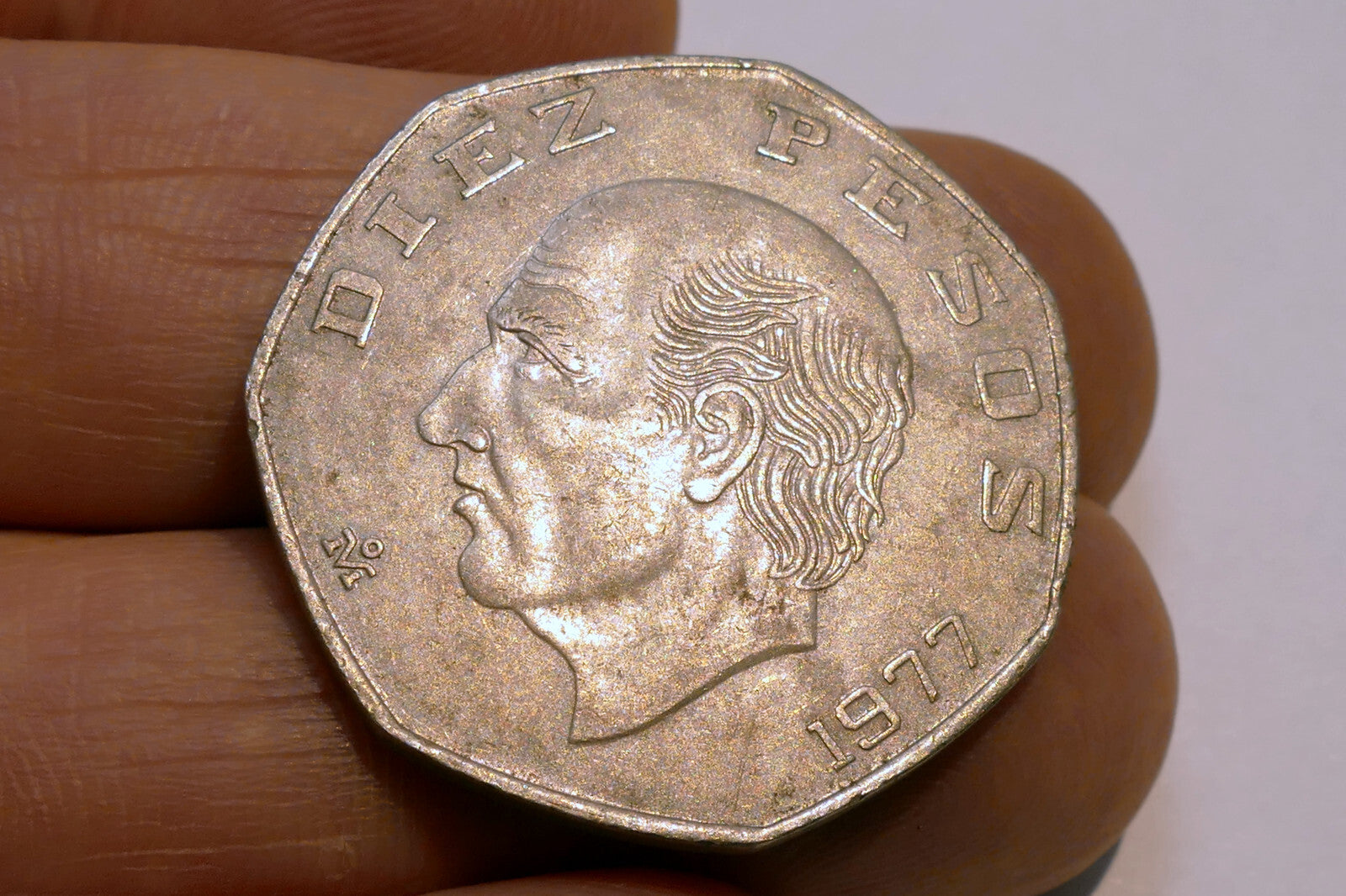 DIEZ PESOS 1977 MEXICO COIN  10