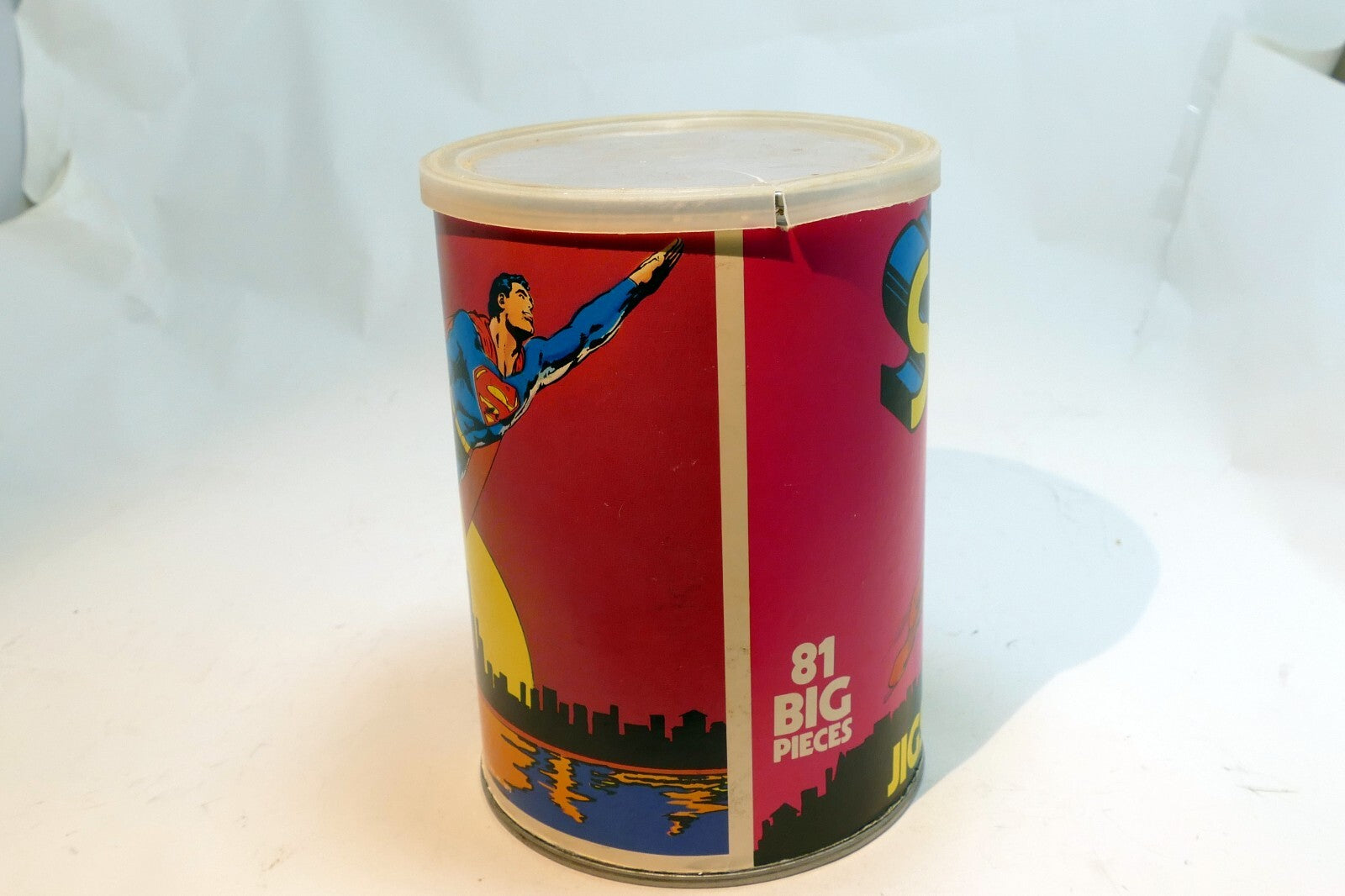 Empty tin container  for  1973 "Superman" Jigsaw Puzzle