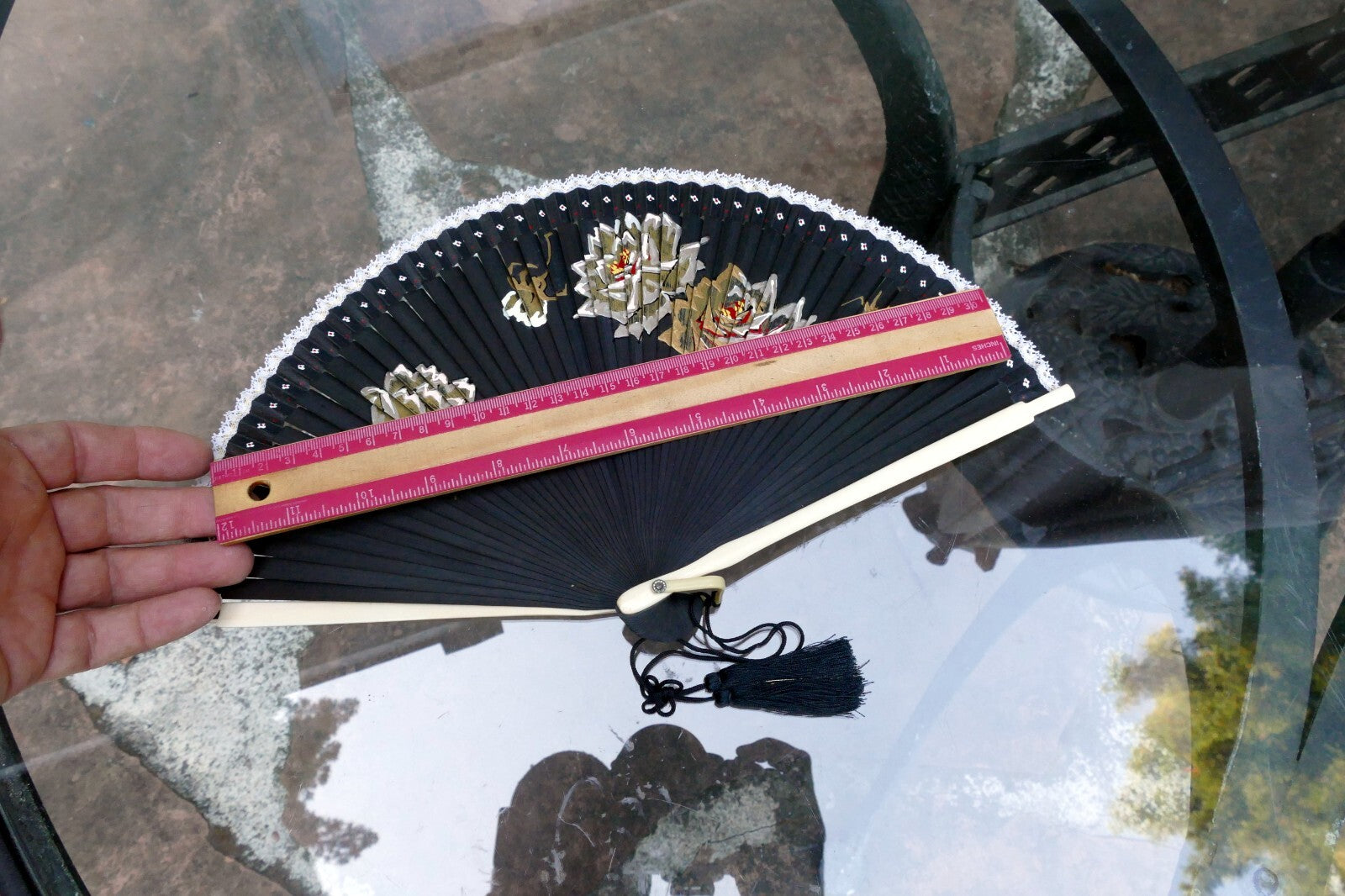 Japanese Hand FOLDING FAN, Bamboo Black Pink-Red-Gold Roses