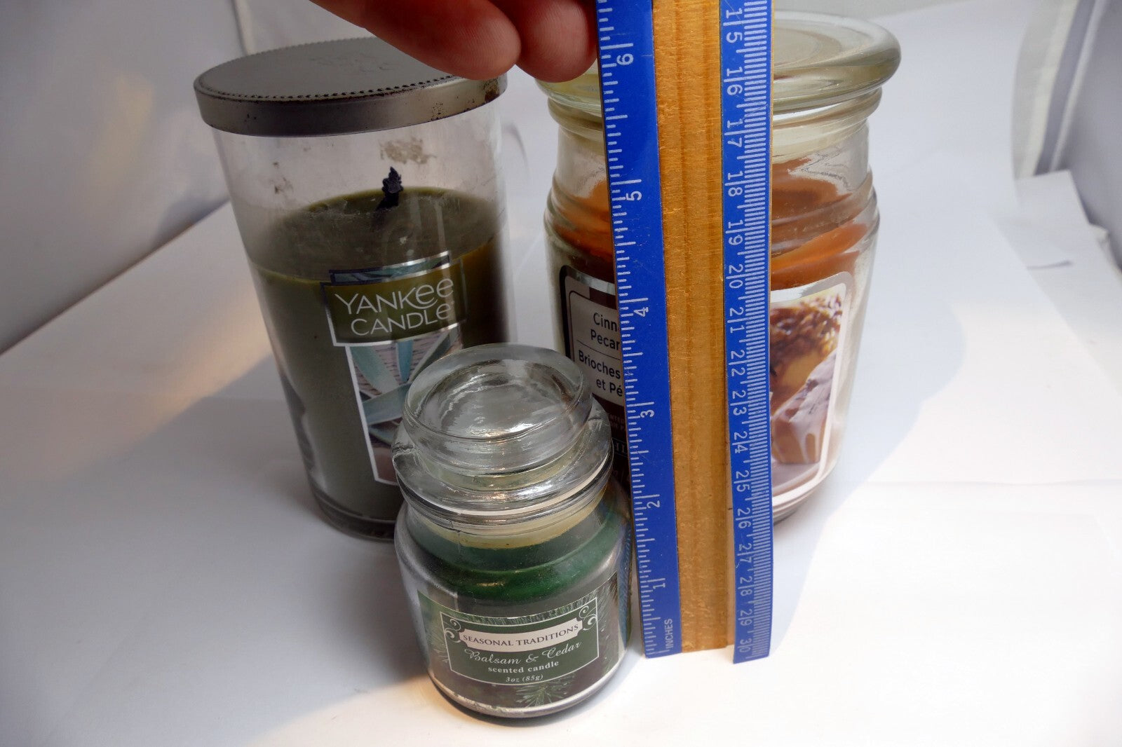 USED Yankee Candle Sage & Citrus 12 oz Glass Jar Cinnamon Buns Balsam Cedar set