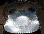 Hand forged everlast metal aluminum bowl w/hammered fruit grapes 9" basket