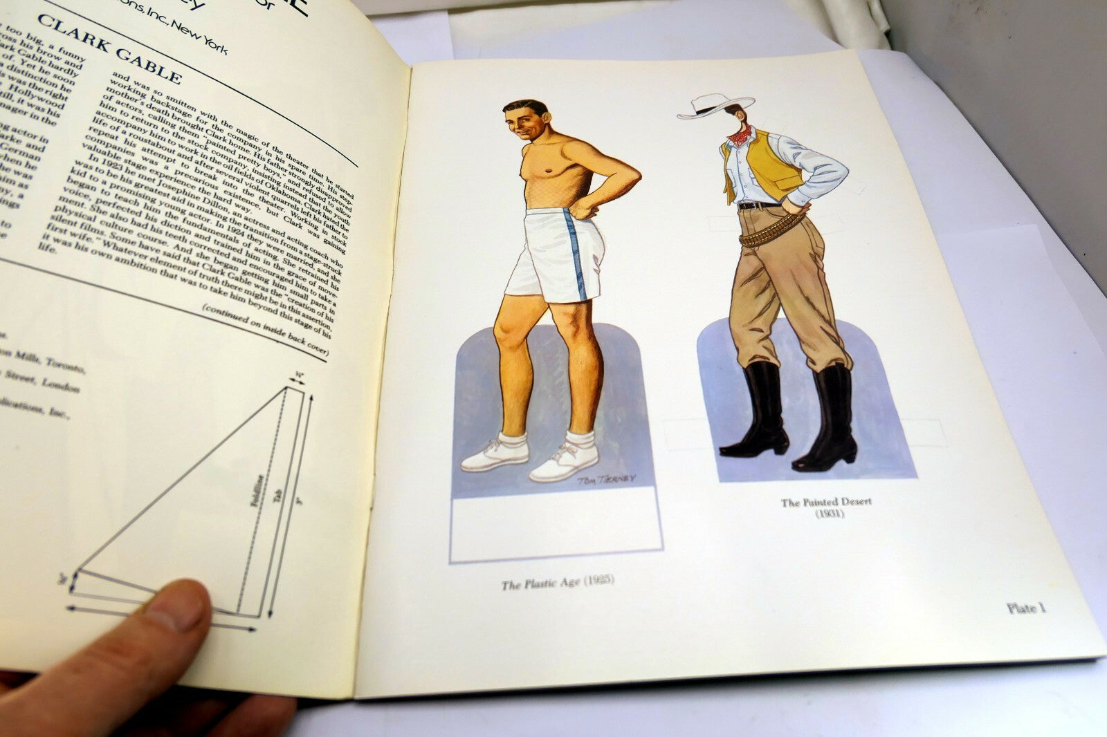 Clark Gable Paper Dolls in Full Color by Tom Tierney (1986, Paperback )