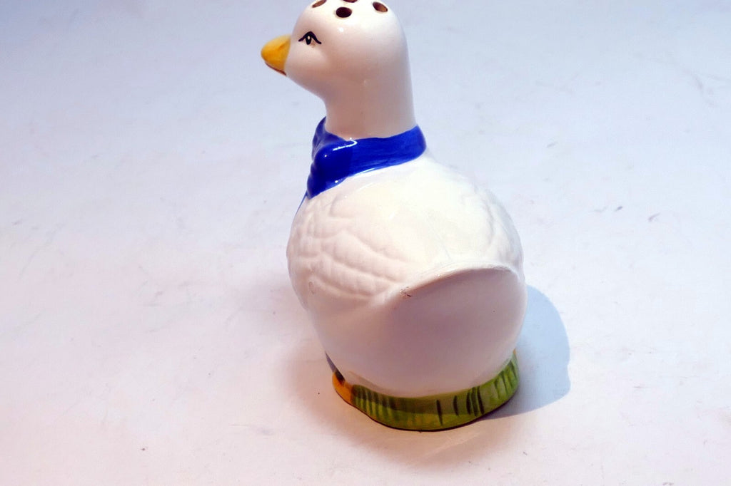 Salt Shaker White Goose Duck Blue Ribbon Ceramic Pre-owned