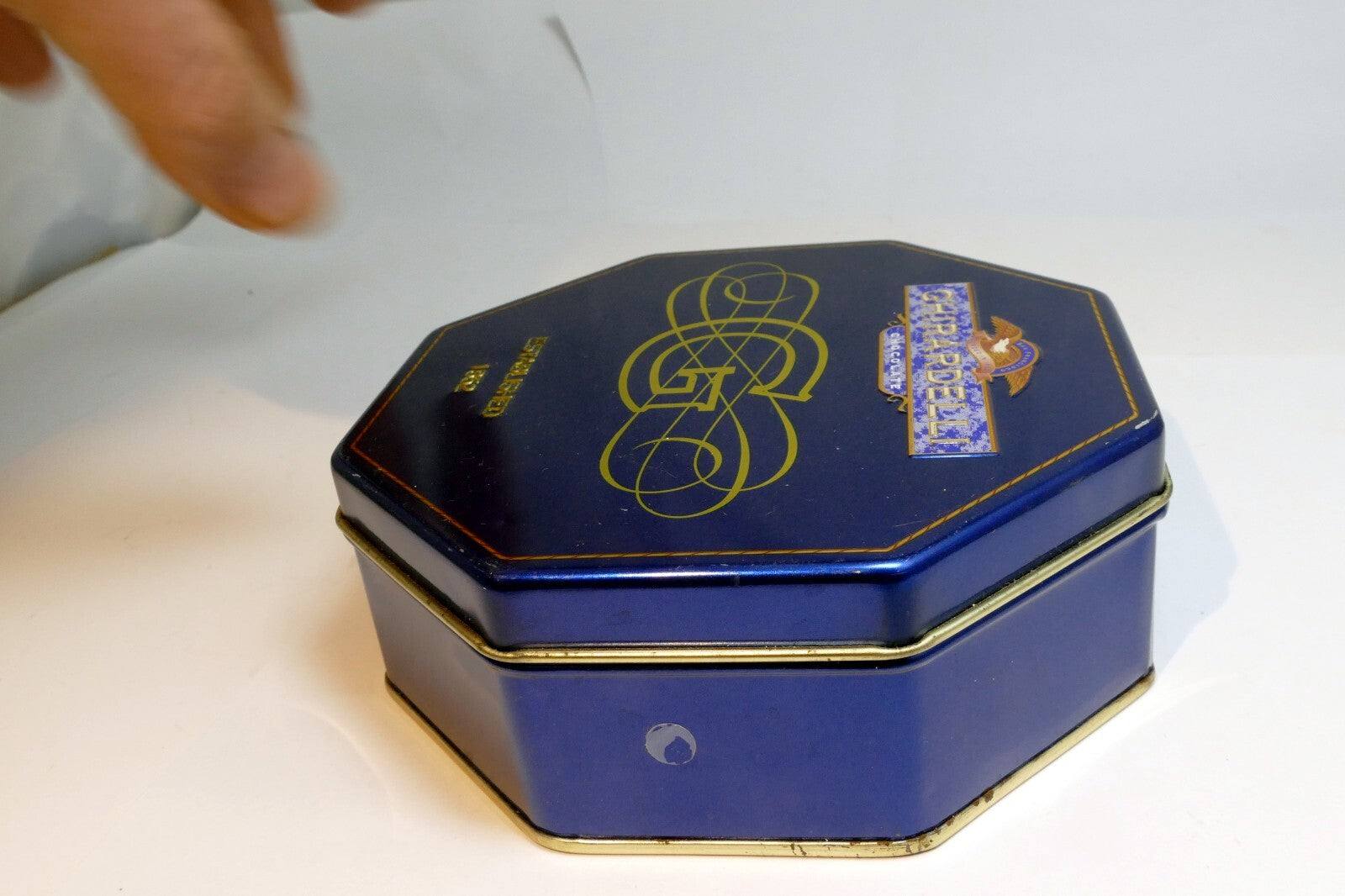 Metal Empty Tin/Container Ghirardelli Milk  Chocolate 5X5 octagonal