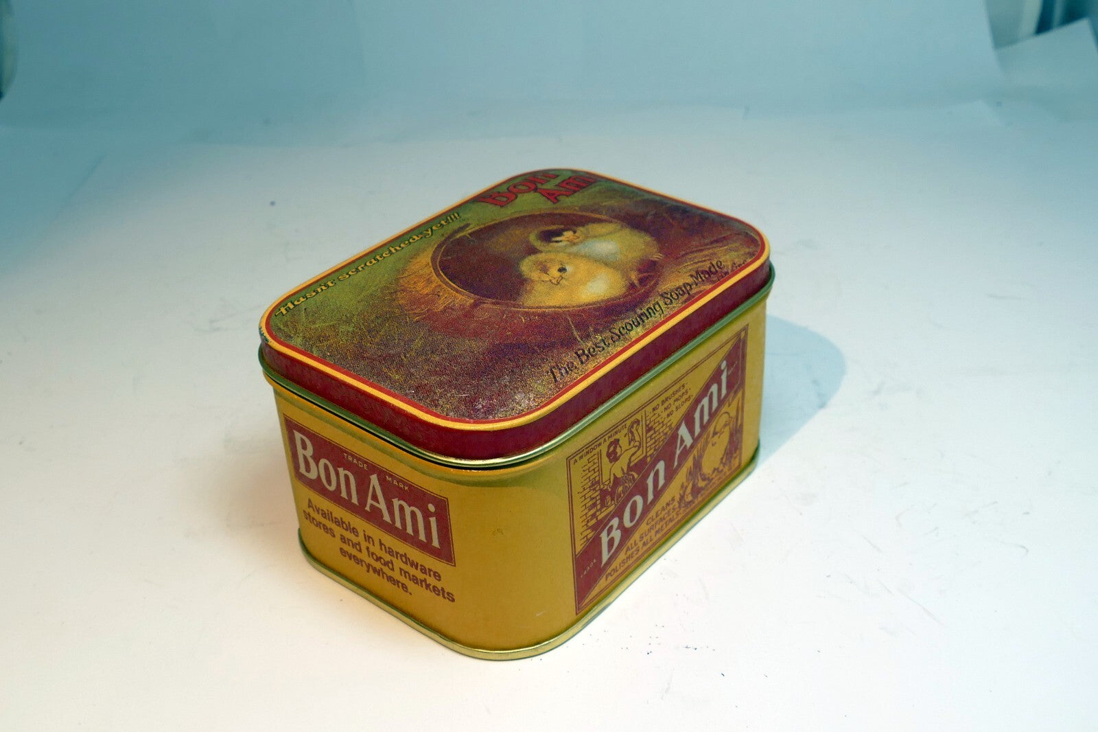 BON AMI SOAP Tin Bristol Ware 1983 Baby Chickens metal empty container 4"