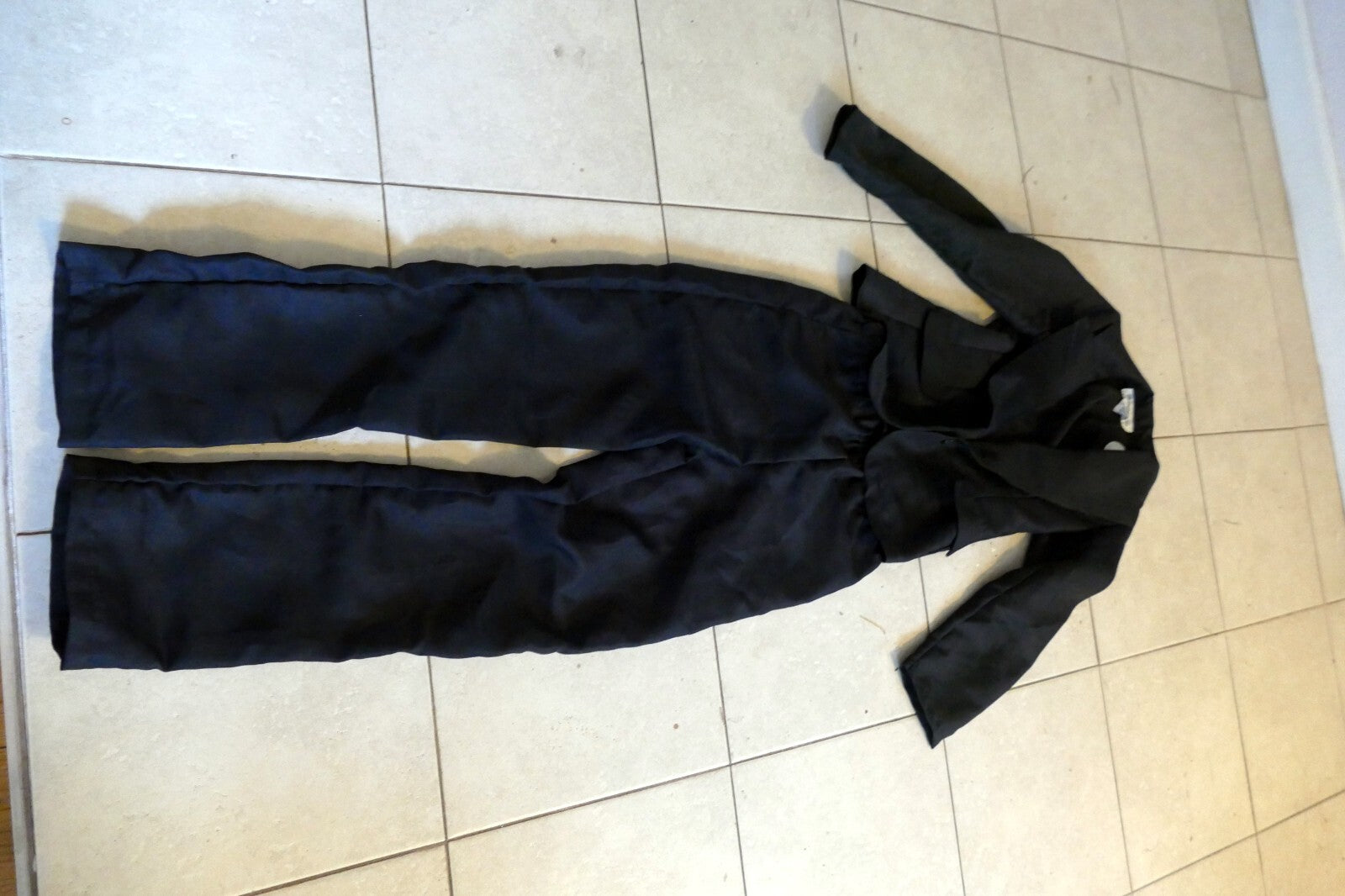 Kid's Black Suit Costume Halloween Costumes  fun1111BKCH size M 10-12 years old