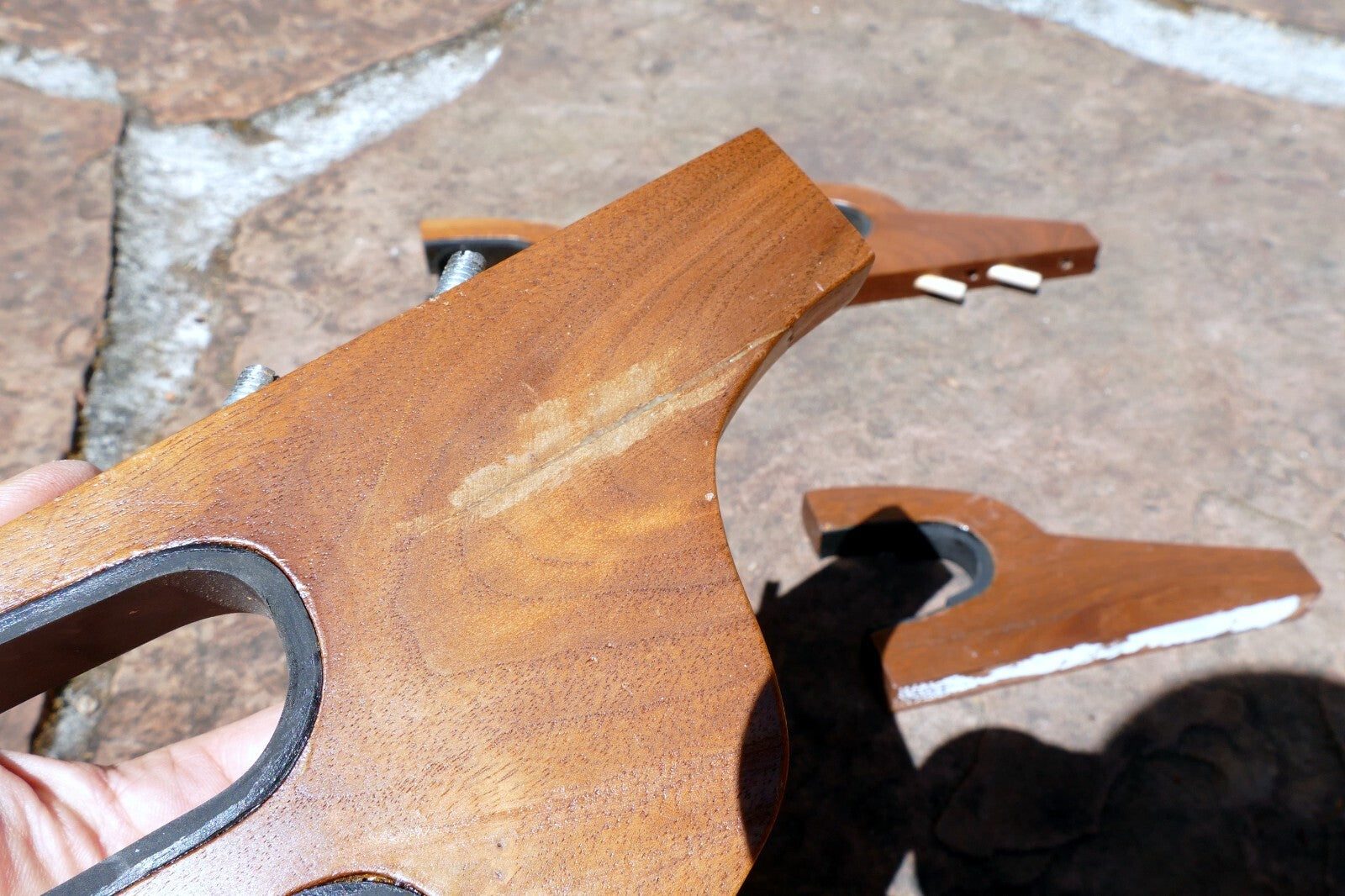 2 Rifle Gun Rack Wall Mount Wooden Shotgun Holder Gun Display Hanger Hand made