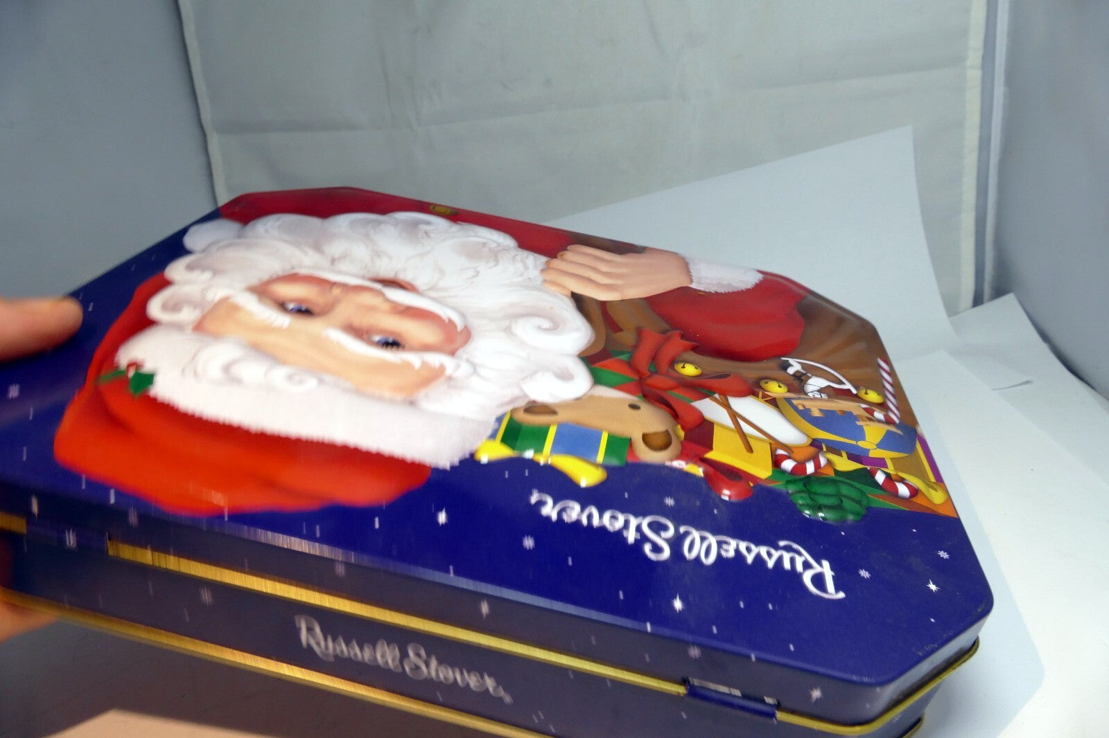 Russell Stover Chocolates Christmas Eve Tin empty container Santa Claus w/ Gifts