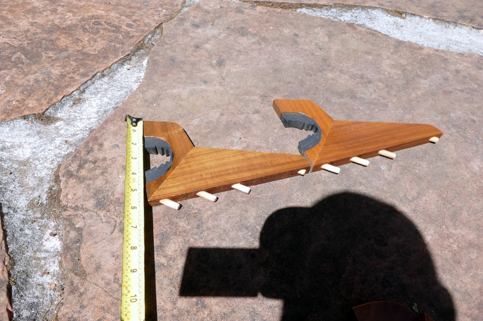 2 Rifle Gun Rack Wall Mount Wooden Shotgun Holder Gun Display Hanger Hand made
