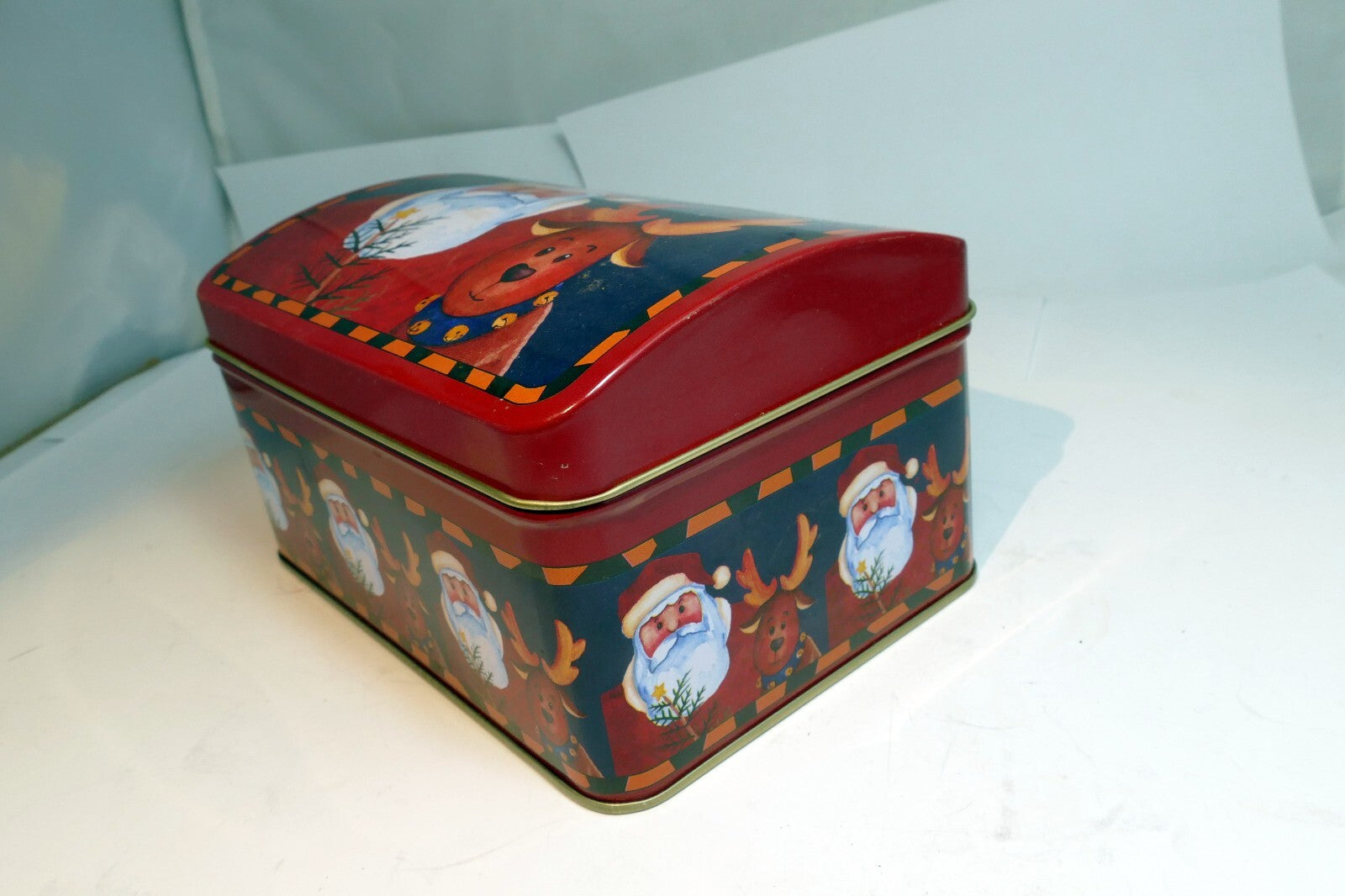 Greenbrier Chocolates Christmas Eve Tin empty container Santa Claus Rudolph Deer
