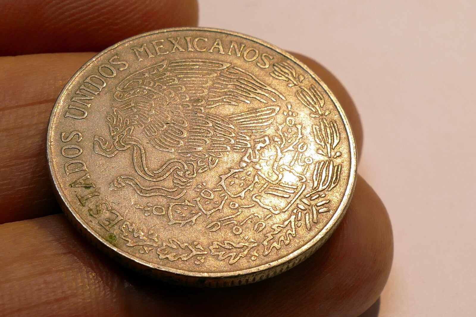MEXICO 1975 UN PESO coin