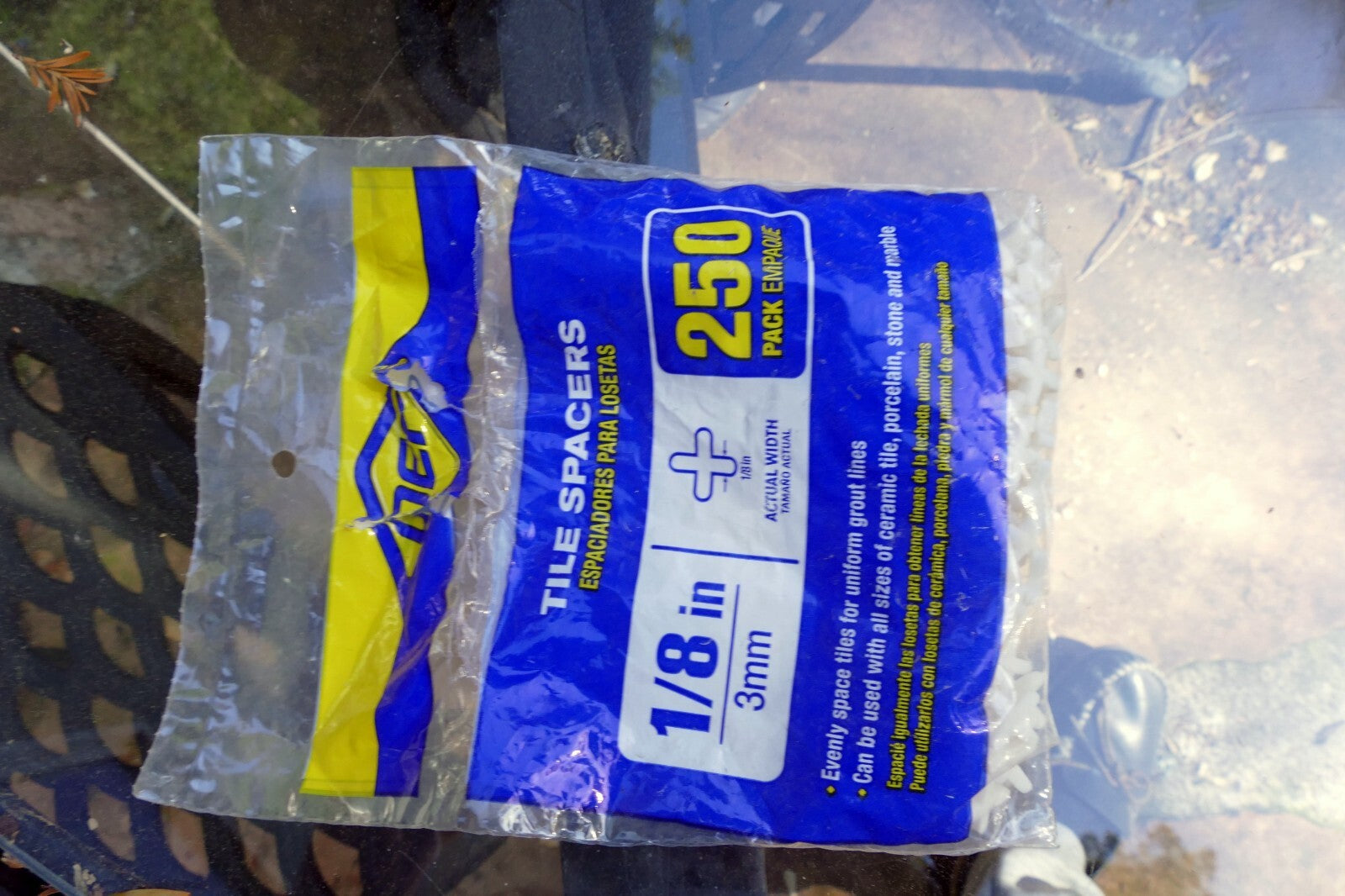 QEP  1/8" Tile Spacers 3mm Pack of 200. Can be used with all types of Tile!