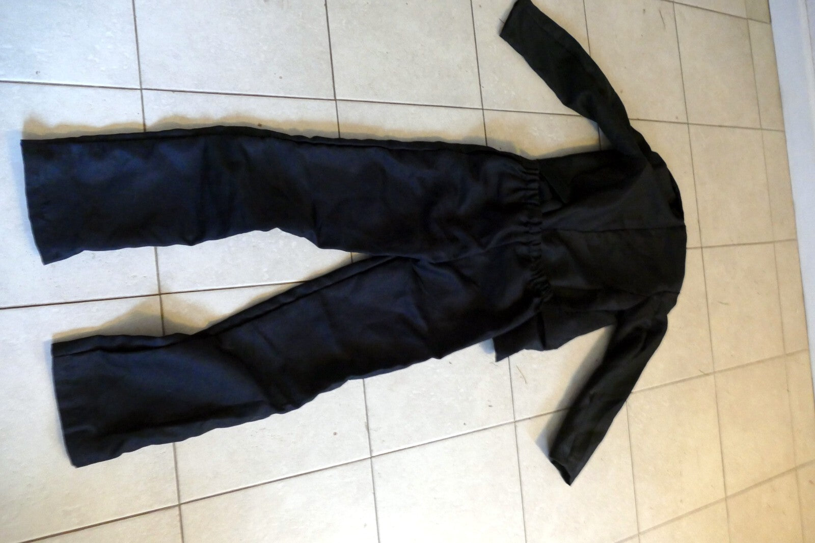 Kid's Black Suit Costume Halloween Costumes  fun1111BKCH size M 10-12 years old