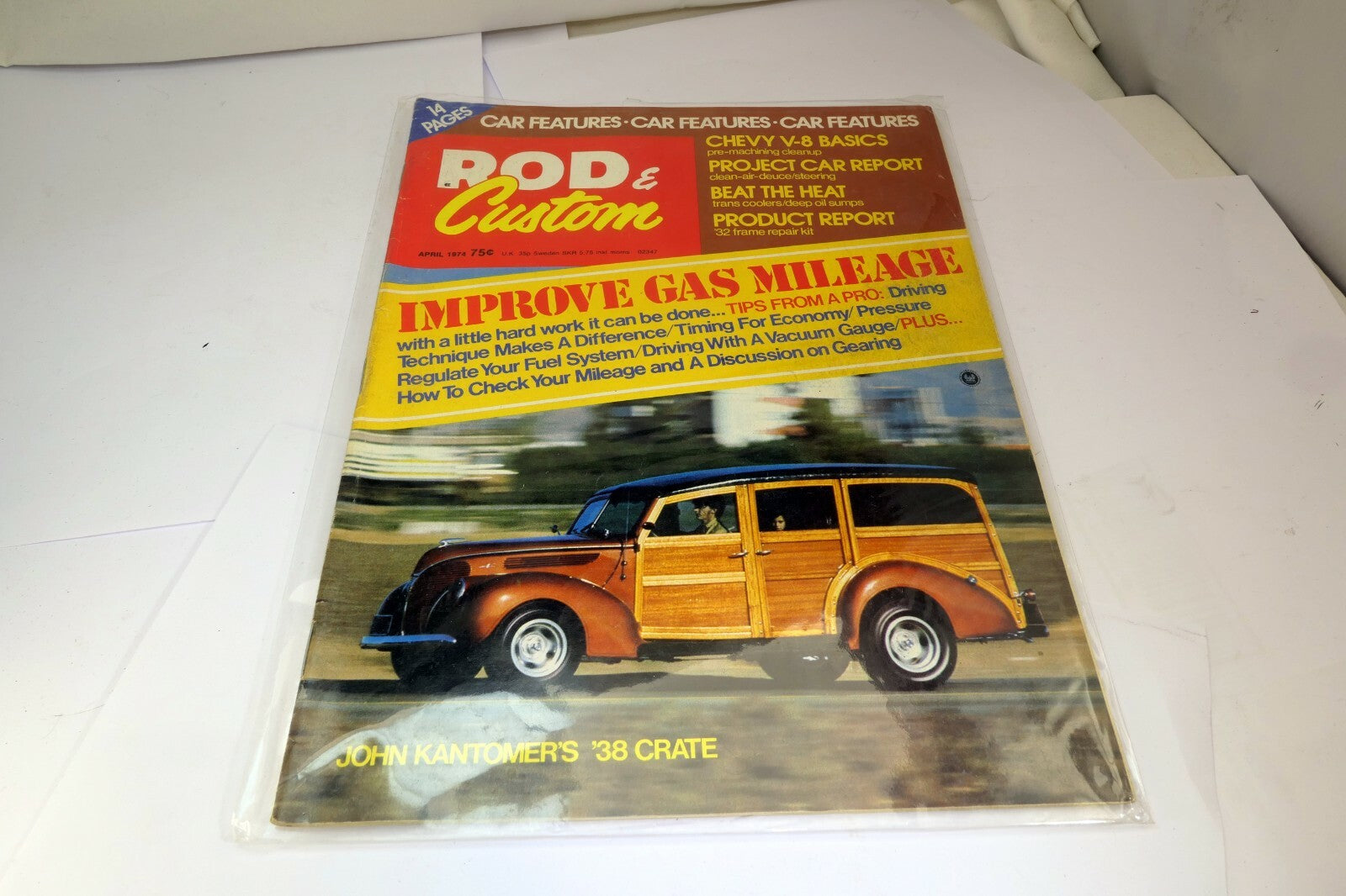 Rod & Custom Magazine April 1974 Chevy V-8 Basics, '38 Crate