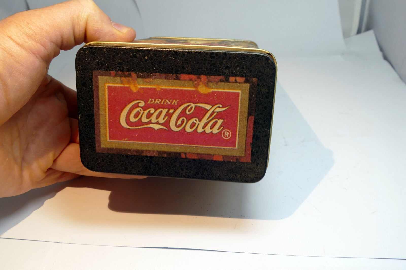 Coca-Cola Tin Can  Red & Gold "Delicious and Refreshing" Drink rectangle  6"