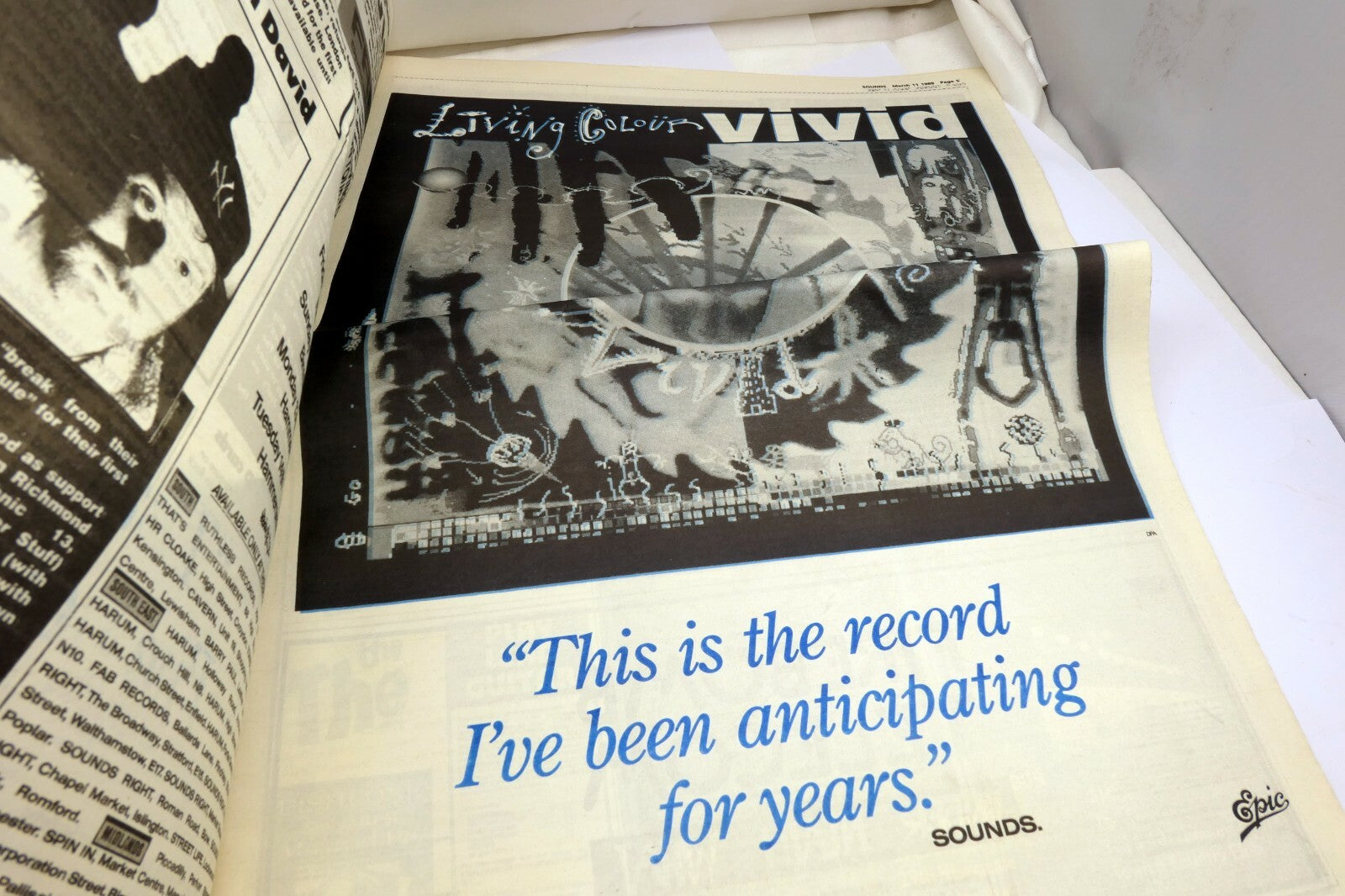 SOUNDS NEWSPAPER March 11 1989 music