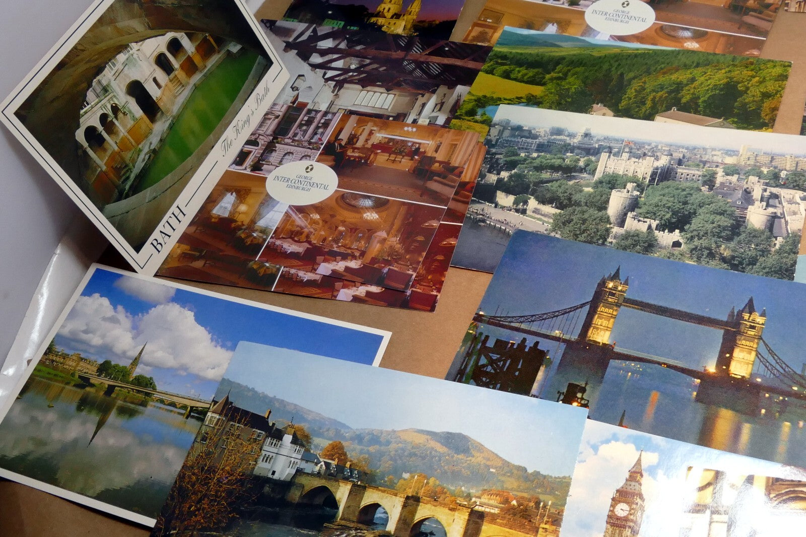 United Kingdom London Britain Unposted Postcard Lot pack of 20 Towns 1970's