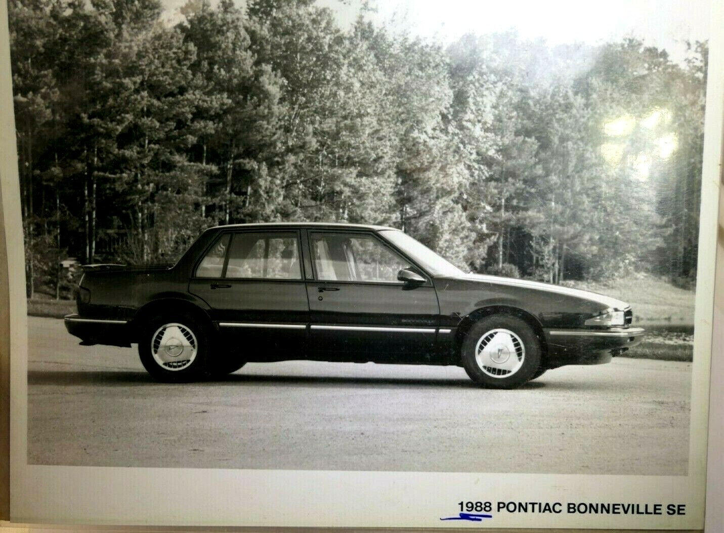 Pontiac 1988 bonneville se dealership advertisement picture 8x10" picture photo