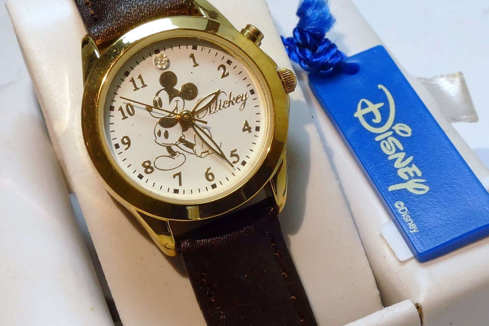 Disney MZB MCK156 Mickey Mouse Musical Watch Brown Leather Band New in Box