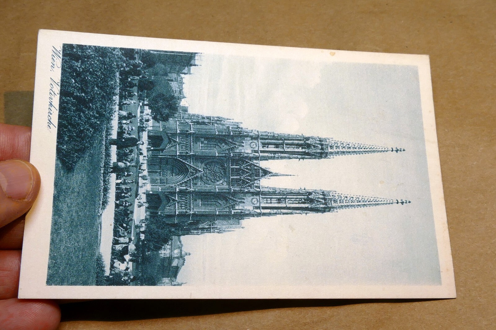 Vienna wien votivkirche postcard austria 1940   unposted