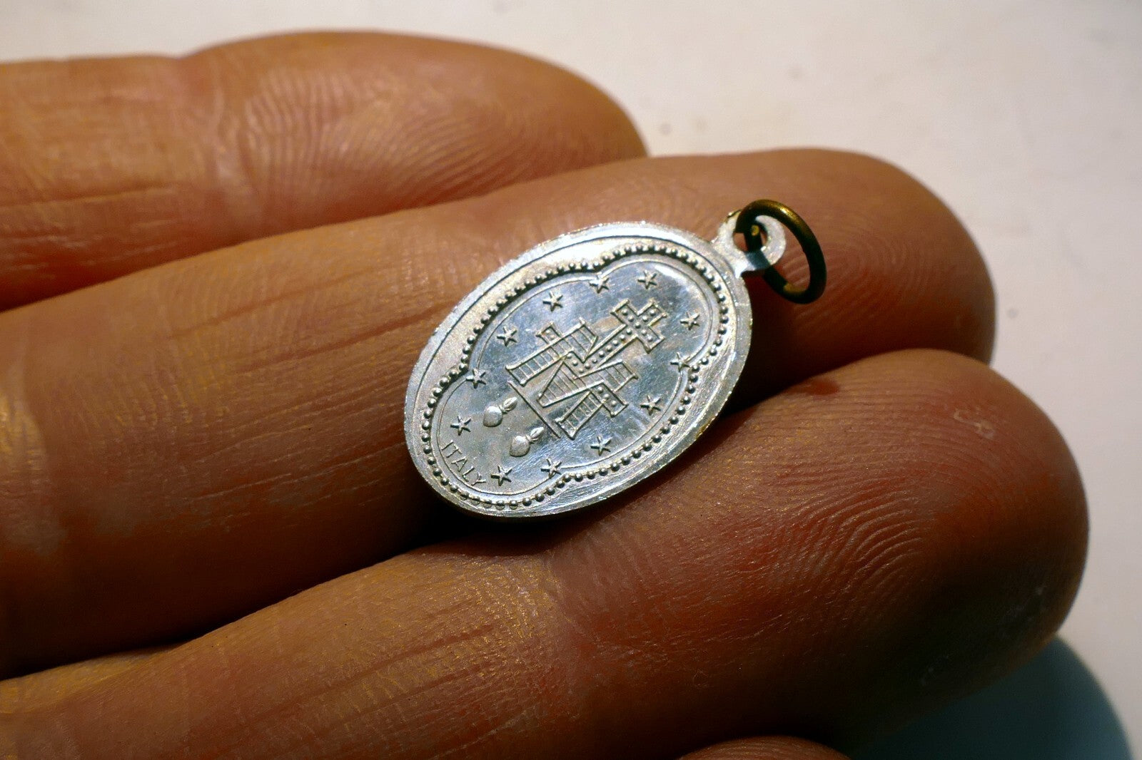 O Mary Conceived Without Sin Pray For Us Who Have Recourse Pendant Charm 1830