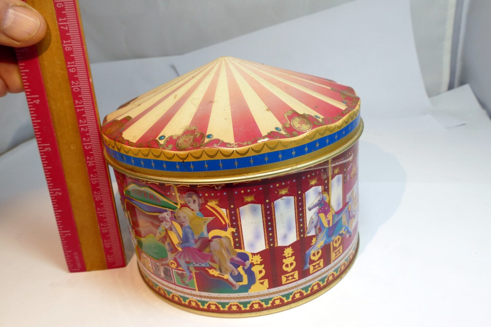 Metal Empty Tin/Container Morris National Toffee Circus carousel girl horse tent