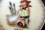 1974 m. j. hummel annual christmas plate hum267 4th annual plate