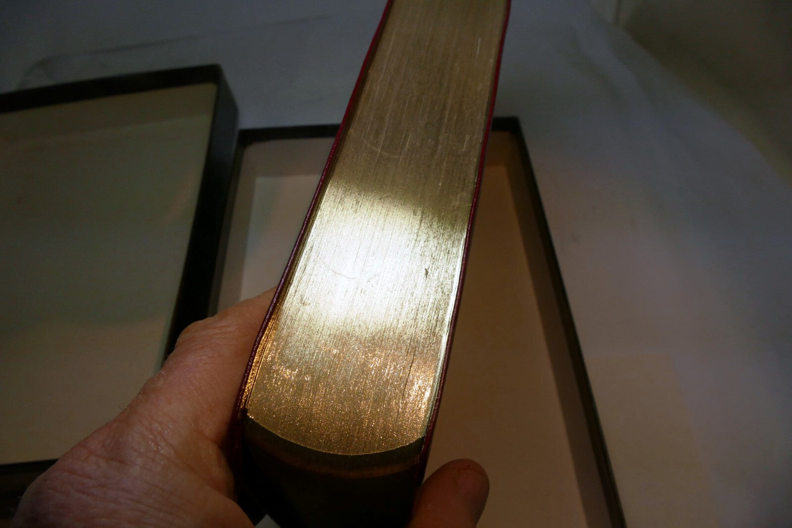 Holy Bible New International Version With Red Letter 1983 ninth print