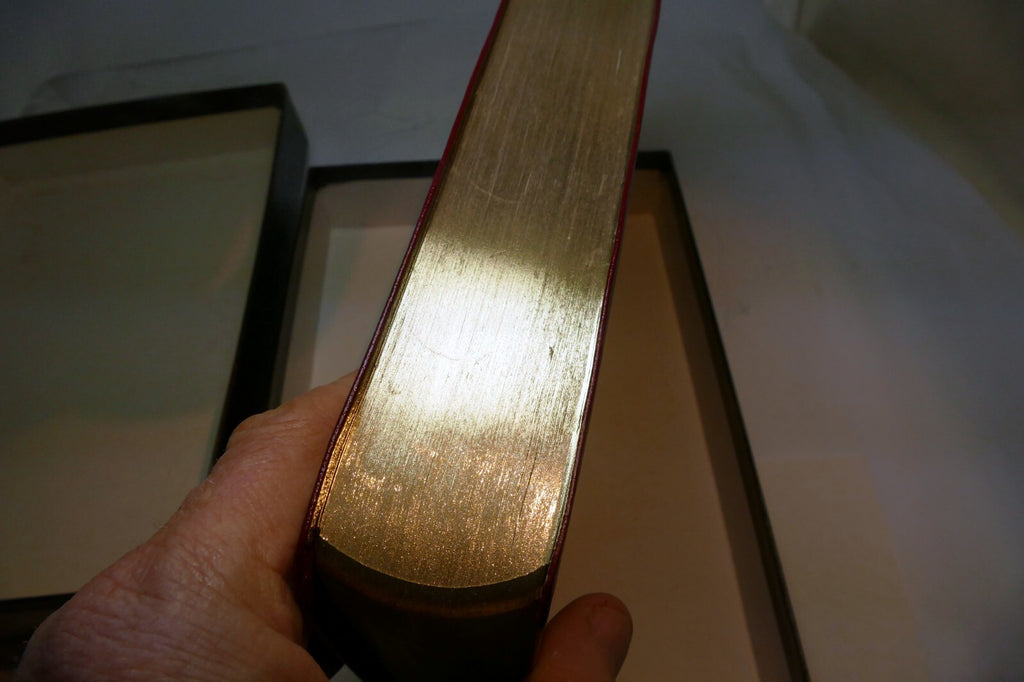 Holy Bible New International Version With Red Letter 1983 ninth print
