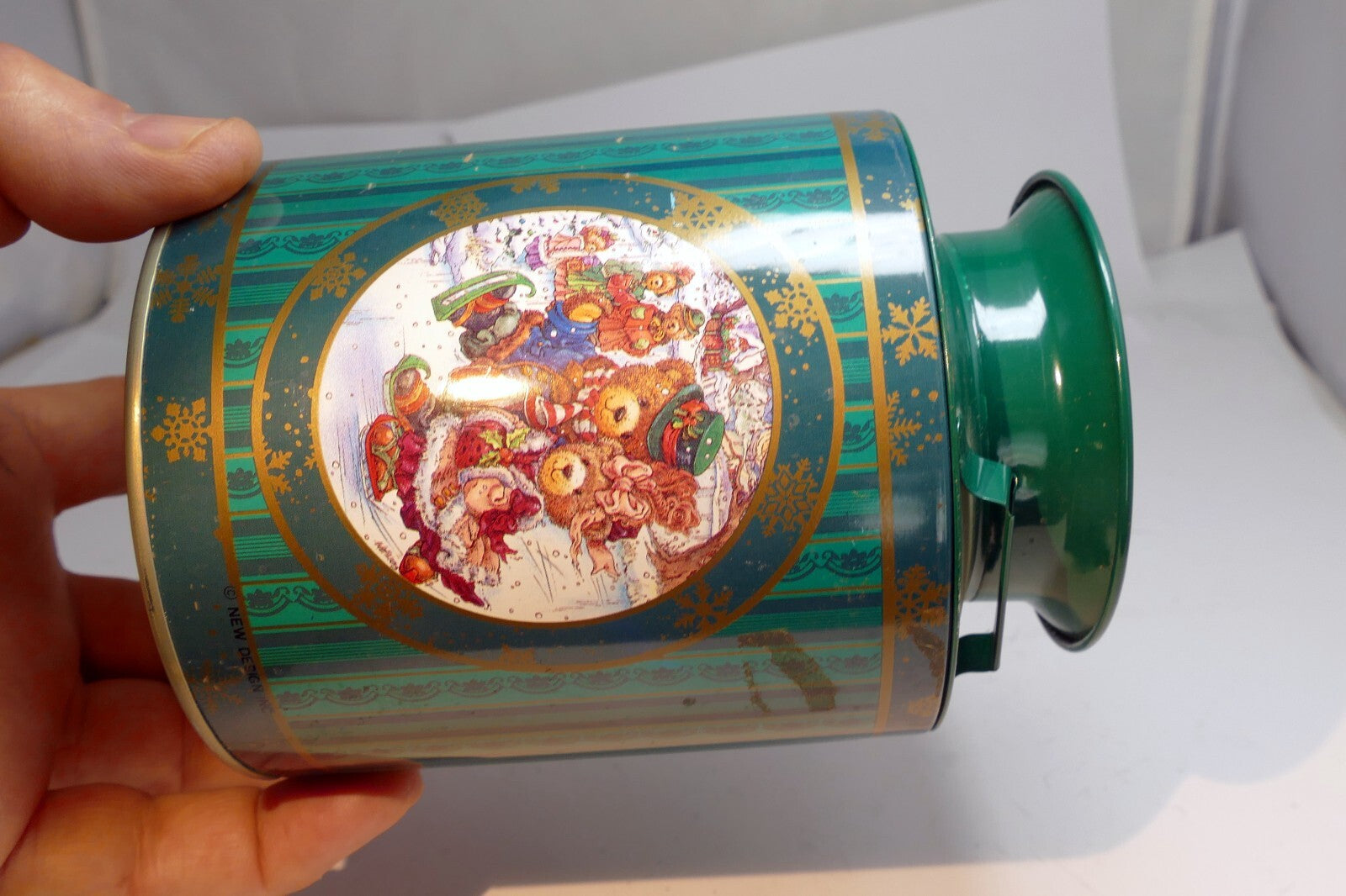 Metal Tin Christmas Round Cookie Candy Jar Container  Bear skating ice