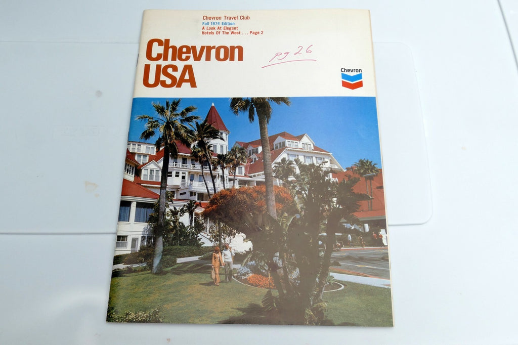 Fall 1974 Chevron USA Travel Club Magazine Elegant Hotels Greases Oils for cars