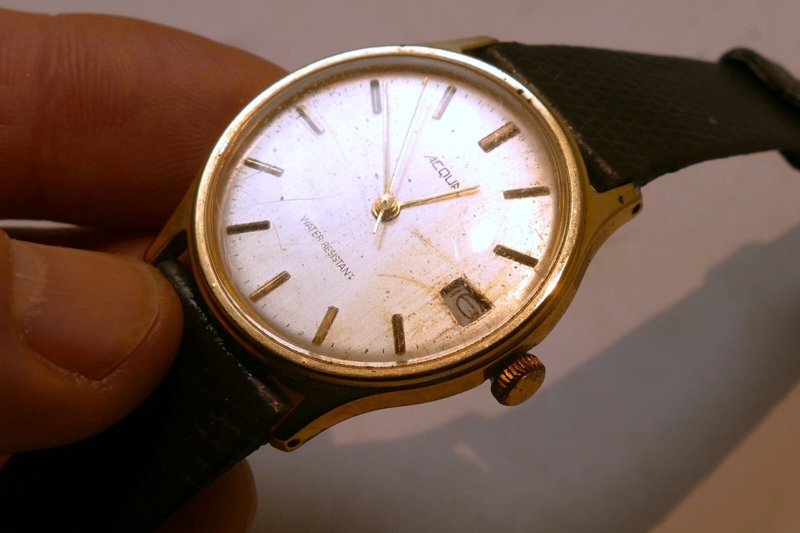 Acqua Quartz Unisex Gold Tone Watch Leather Band Water Resistant A6 - AS IS PART