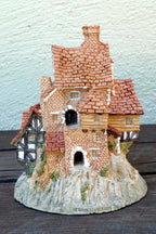 David Winter Cottages"The House on Top" Hand Painted 1982