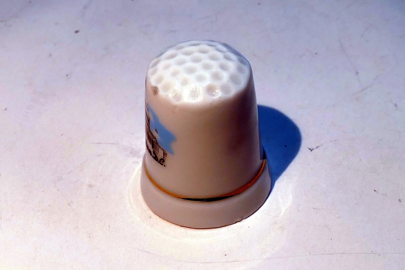 Porcelain Thimble Souvenir Washington DC US Capitol Building