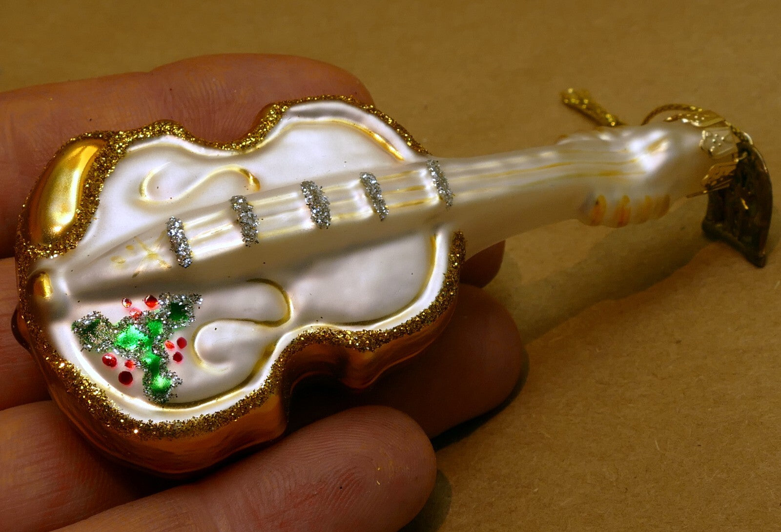 Thomas pacconi glass violin christmas ornament gold music strings 3"