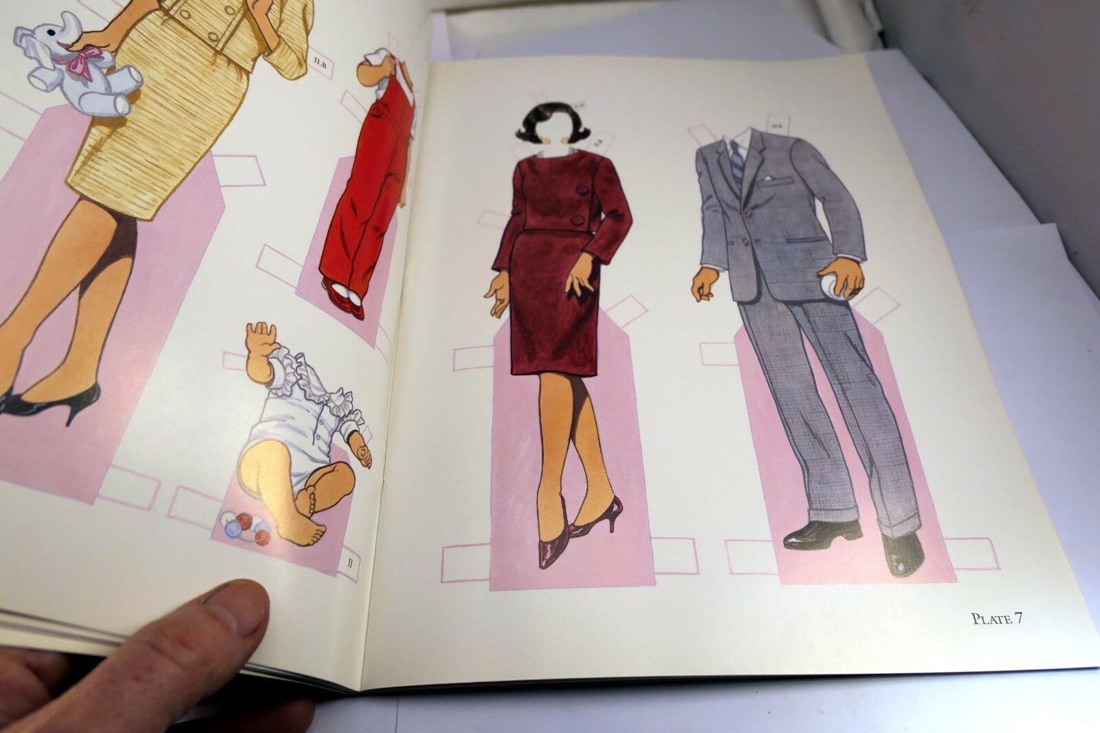 Dover President Paper Dolls: John F. Kennedy and His Family Paper Dolls Tierney