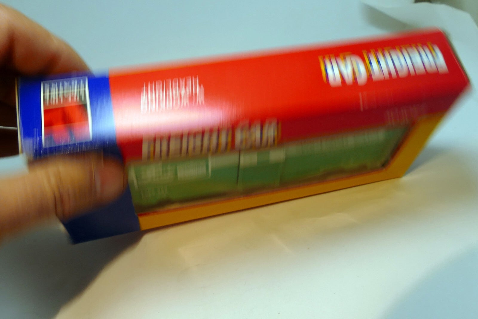 Life Like Linde Union Carbide Box Car 8475 HO Scale