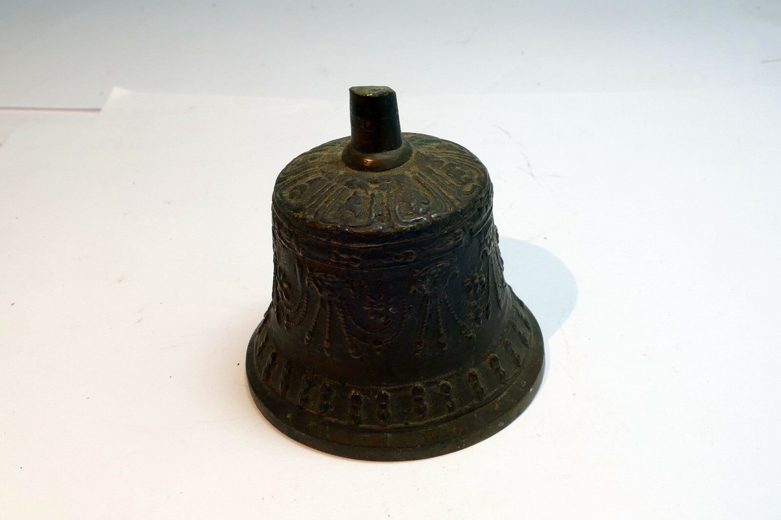 2" Solid Brass Doorbell Hanging Entry  made in China vintage ornate dynasty bell