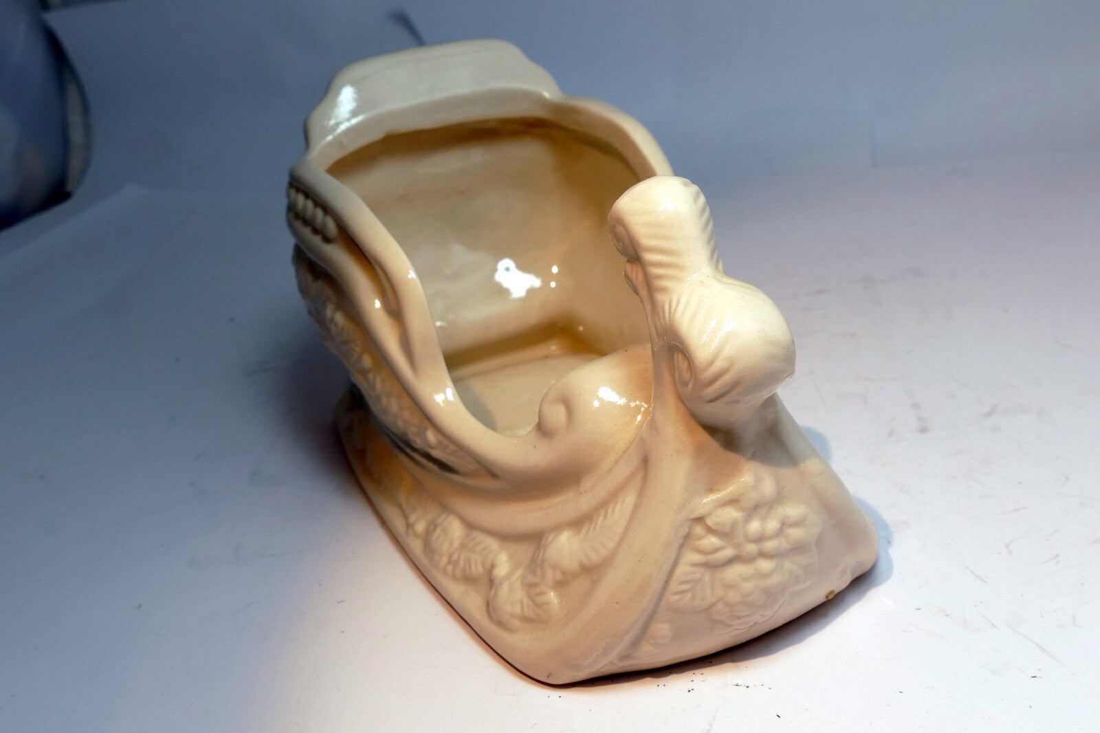 Vintage Porcelain Santa Claus Christmas Sleigh 6