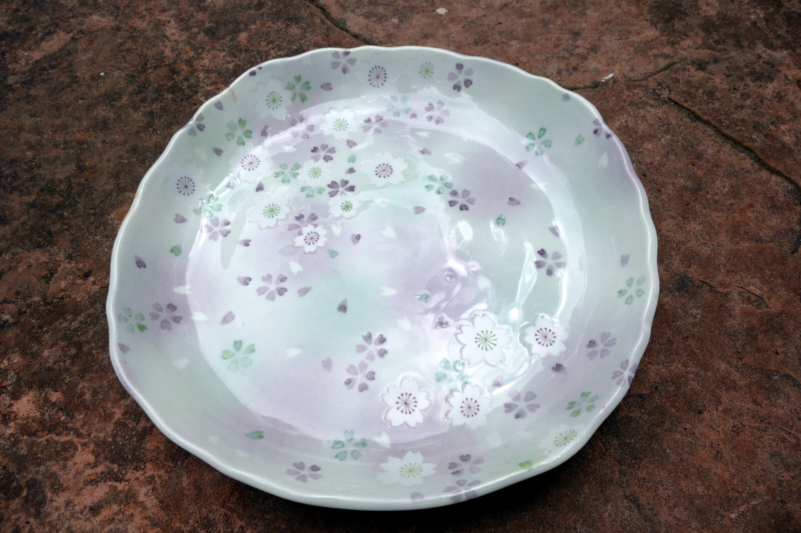 Hasui Sakura 11" Porcelain Round Serving Plate light white green pastel floral