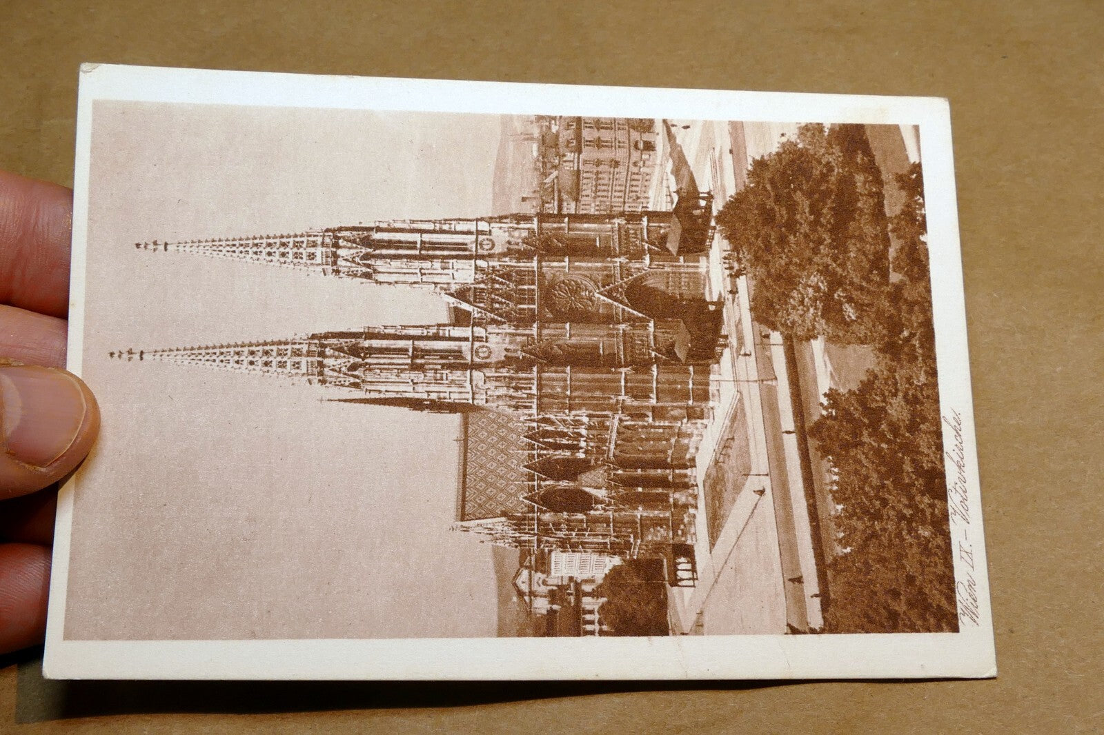 Vienna Wien Votivkirche postcard Austria 1928  - unposted