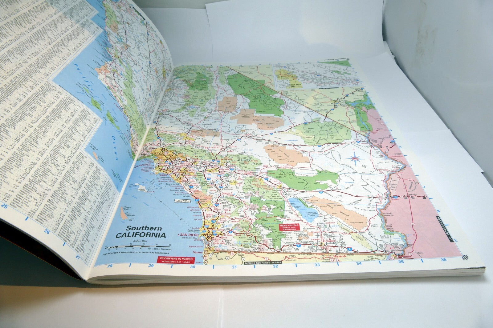 AAA North America Road Atlas 1997 United States Canada Large Map 150 pages