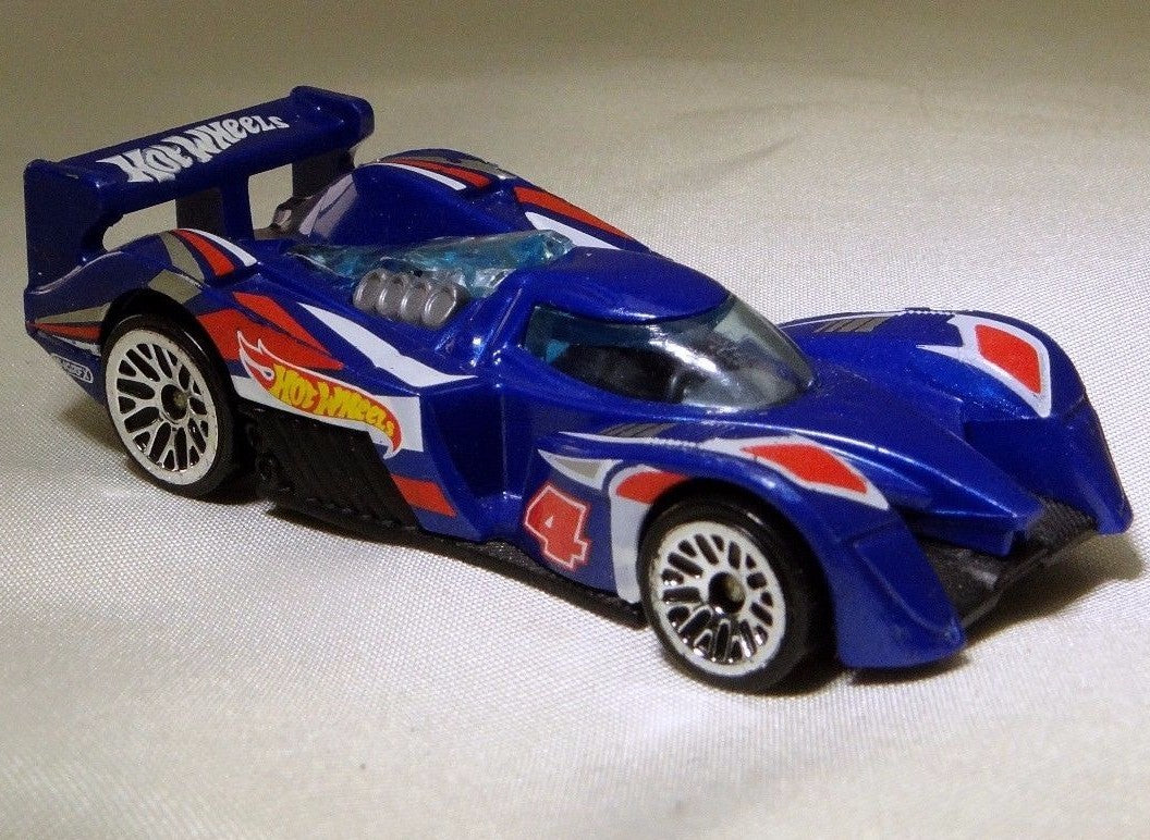 Hot wheels 24 oups 2010 mattel malaysia