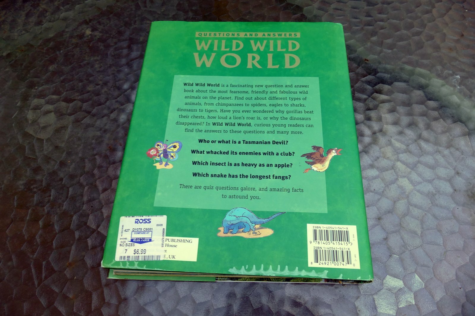 Questions and Answers Wild Wild World (Hardcover) Book Dangerous Exciting Animal