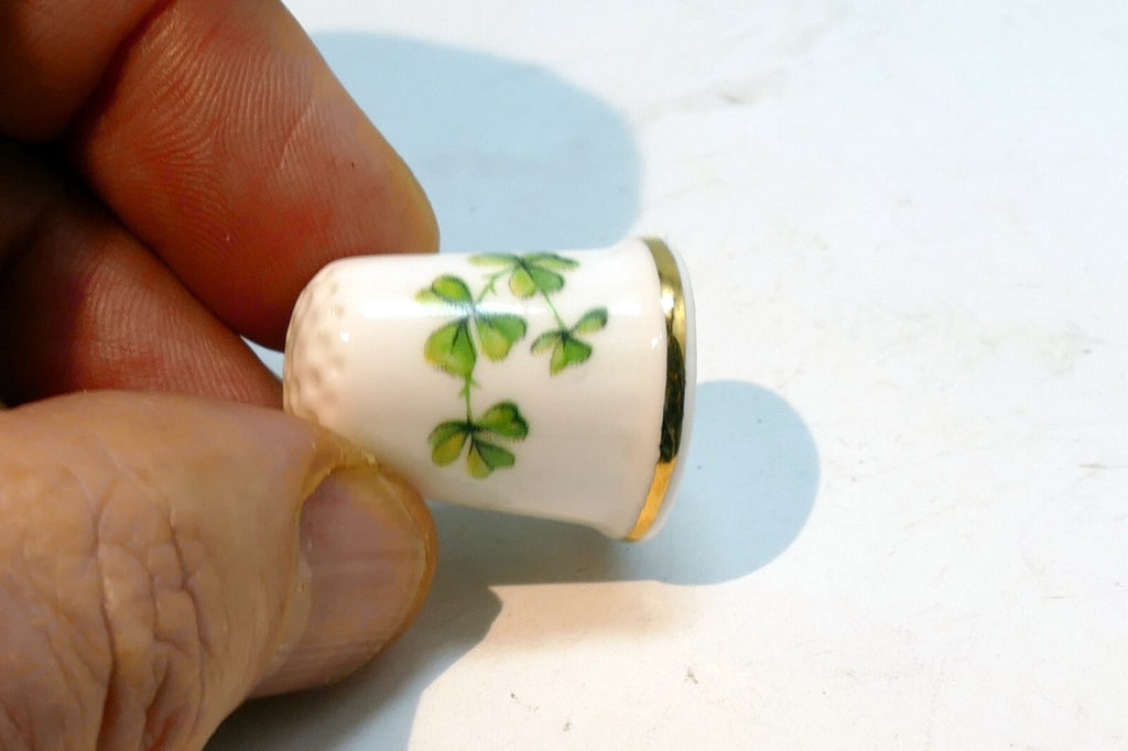 Countess Fine Bone China Floral Finger Ceramic Sewing Thimble Shamrock