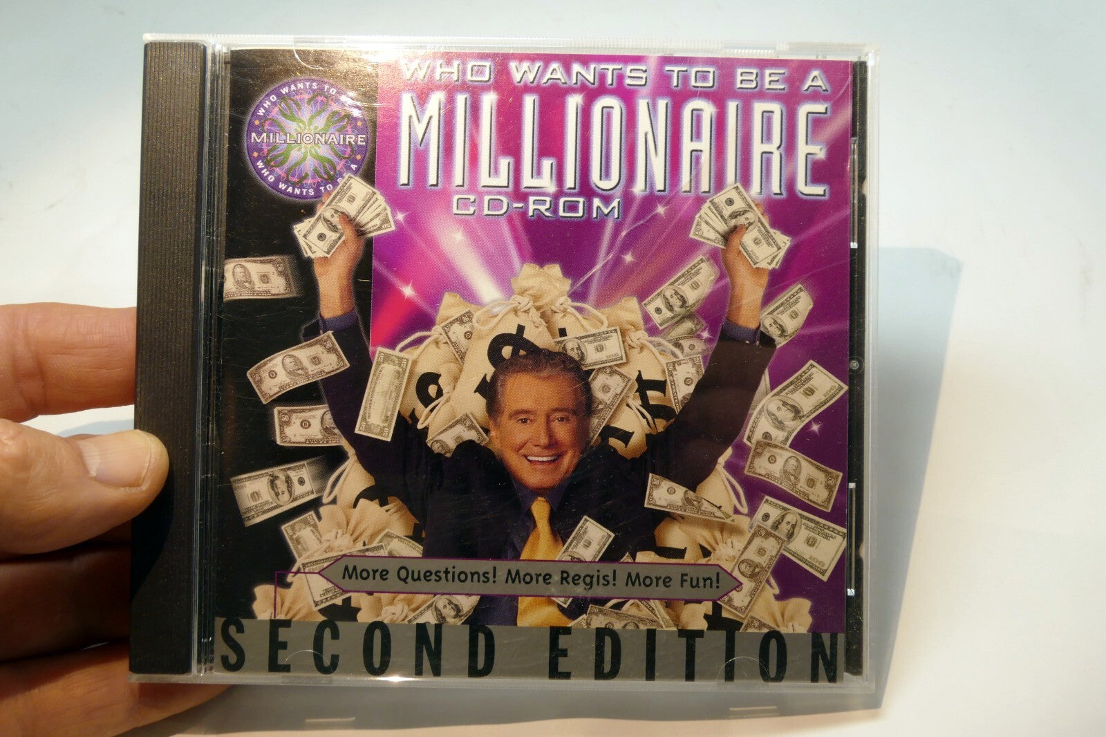 Who wants to be a millionaire cd rom pc interactive 2000   second edition