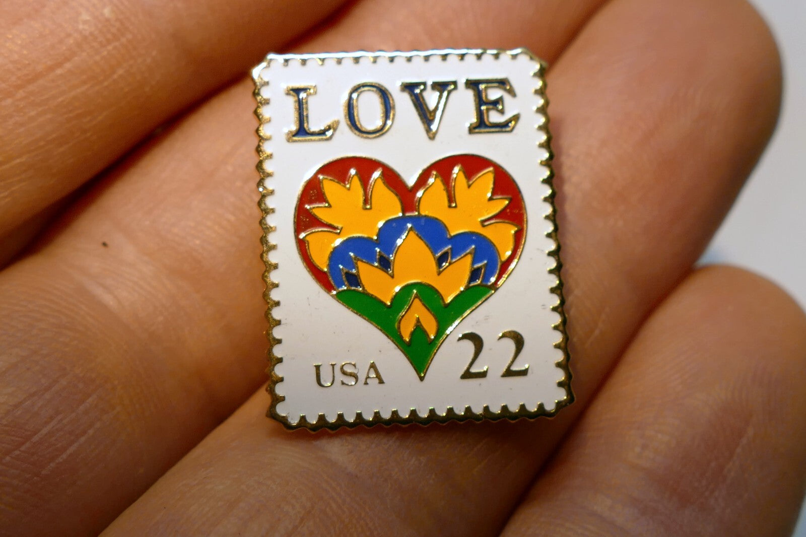 USPS Love Series (Love Birds) 25c US Stamp Collectible Heart Enamel Pin - MINT
