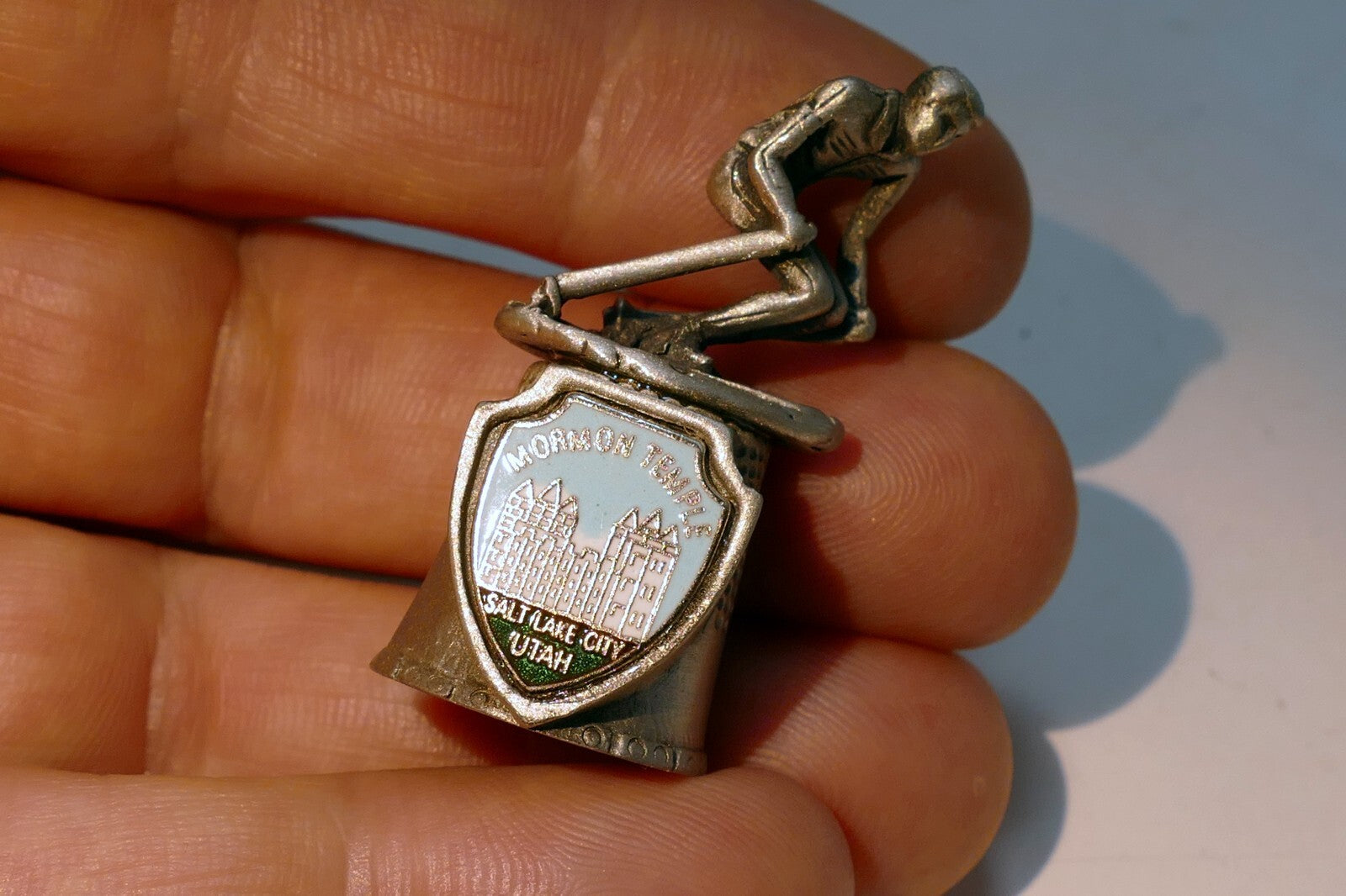 Thimble Souvenir Utah LDS Mormon Temple Salta Lake City US metal skier