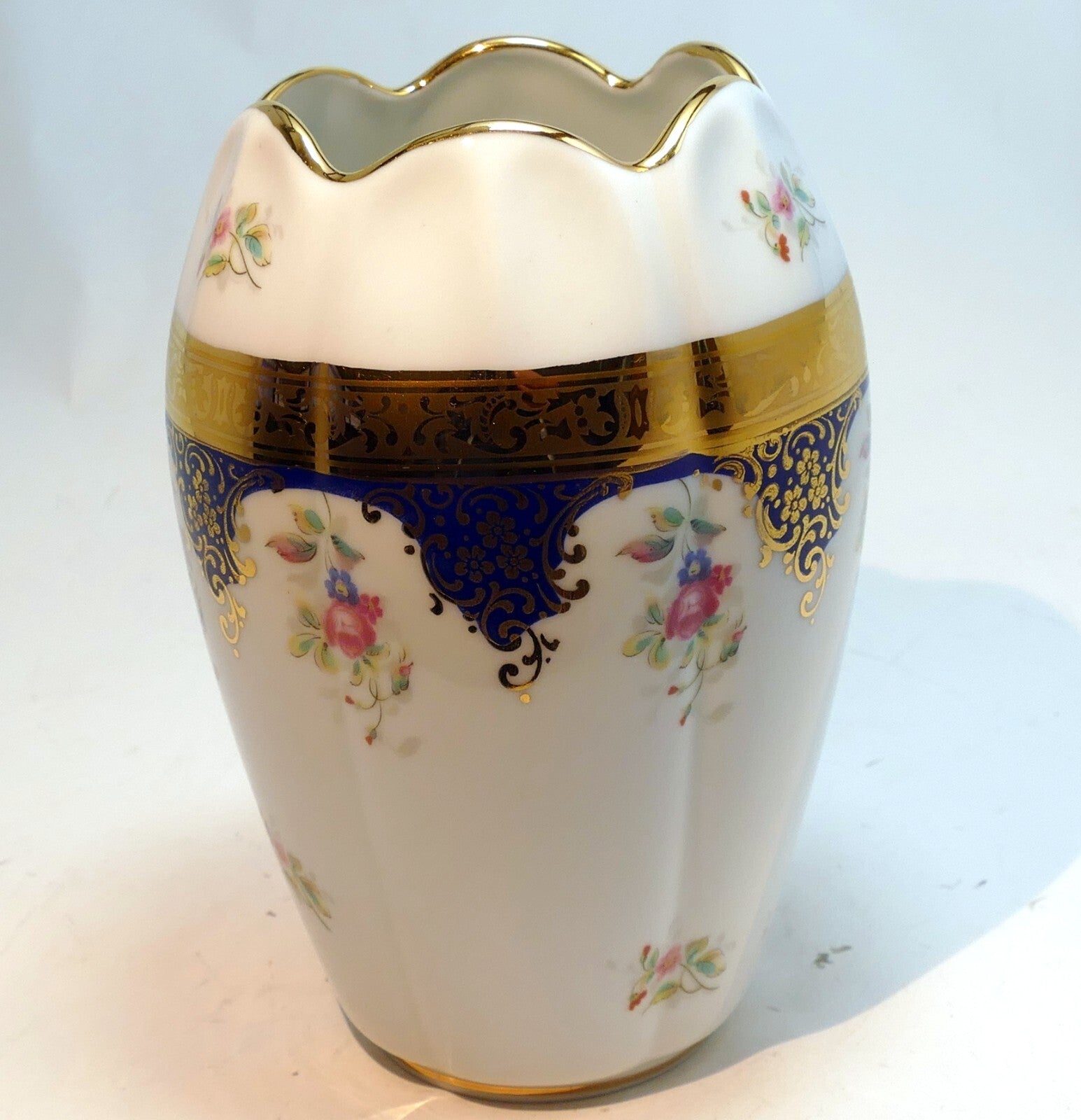 Limoges vase france 22 c gilded 6" porcelaine imperial city royal xviii