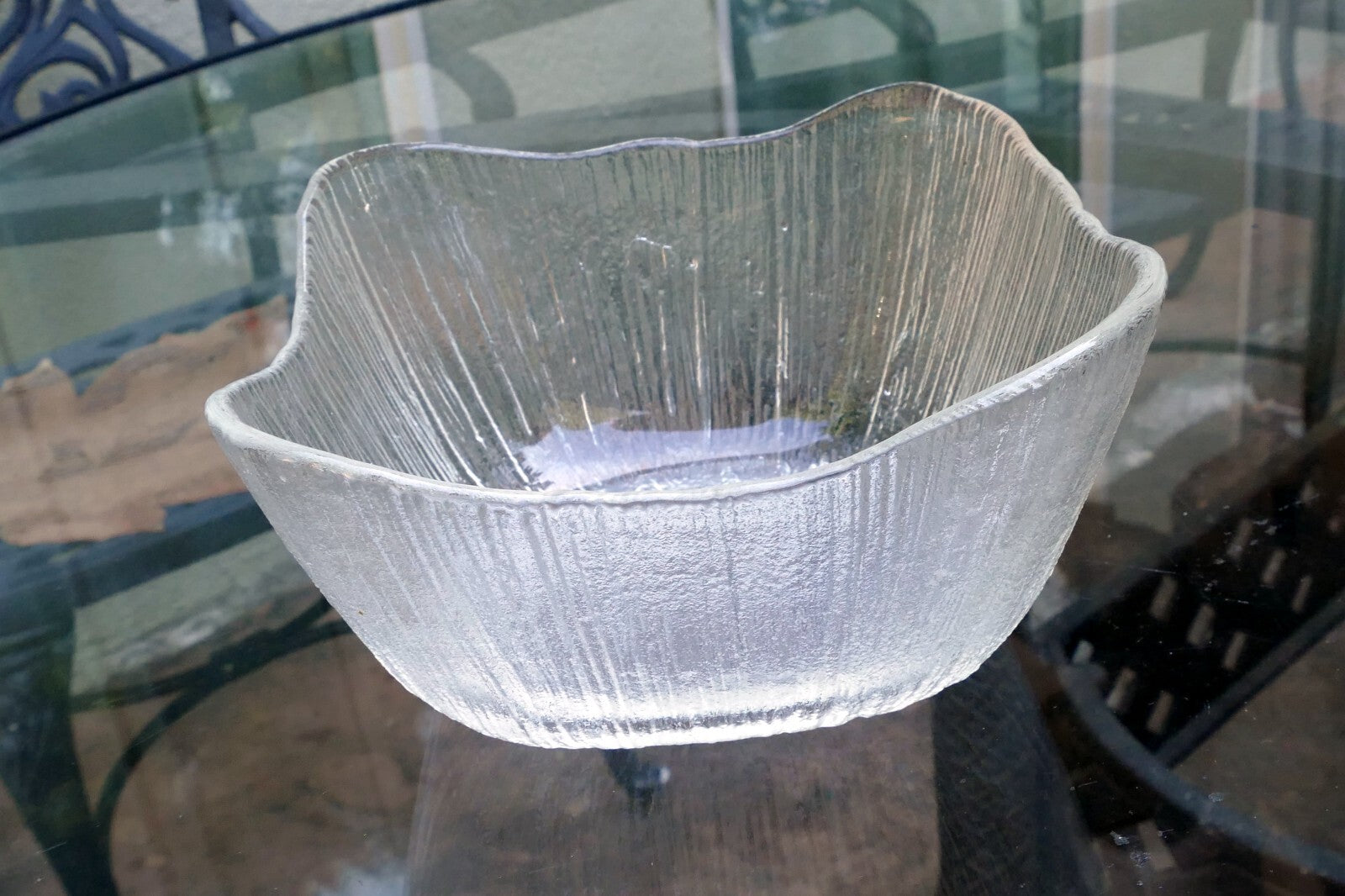 Sasaki Japan Rain Textured Square Clear Glass 5 1/2" Dish Bowl 5.5X5.5X3" deep